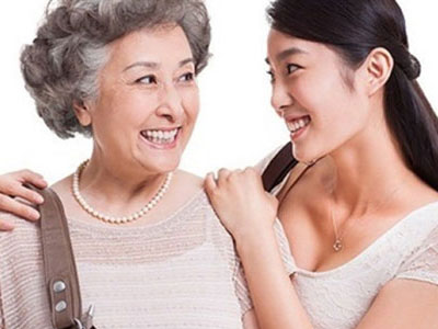 Mẹ chồng nhờ người thứ ba "cảnh cáo" nàng dâu