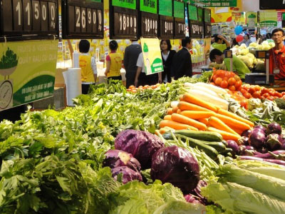 Rau hữu cơ giá đắt gấp đôi thịt: Muốn ăn vẫn phải đặt tiền trước