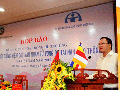 6.000 người cầu siêu cho nạn nhân do tai nạn giao thông