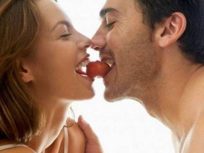 Đàn ông nên, không nên ăn gì để "yêu" lâu hơn?
