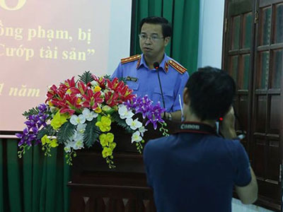 Clip: Những khúc mắc vụ giết 6 người trong biệt thự