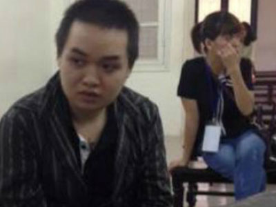 Dọa cho nổ tung đồn công an vì không được gặp vợ con