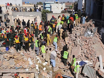 Pakistan: Sập nhà máy, hàng trăm người thương vong