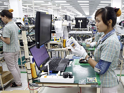 Samsung xuất khẩu 30 tỷ, Việt Nam hưởng lợi gì?