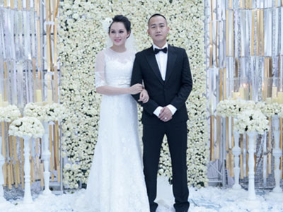 Vũng lầy của bố chồng siêu mẫu Ngọc Thạch