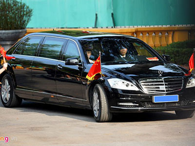 Cận cảnh xe Mercedes đón ông Tập Cận Bình tại Việt Nam