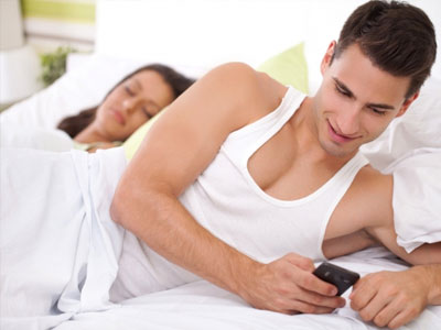 Bỏ vợ bầu ở nhà chồng ra ngoài “giải khuây”