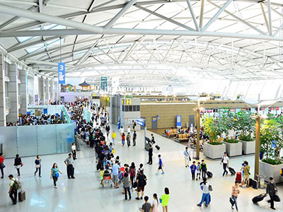 Máy bay Hàn Quốc ngừng cất và hạ cánh để không làm ồn thí sinh