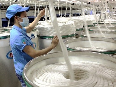 Trung Quốc ồ ạt đầu tư vào Việt Nam: Lành ít, dữ nhiều