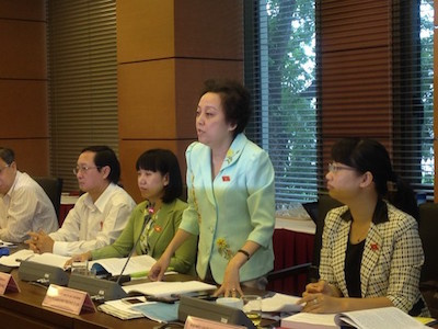 Nâng tuổi trẻ em lên 18: Nguy cơ viện nhi phải lập khoa sản