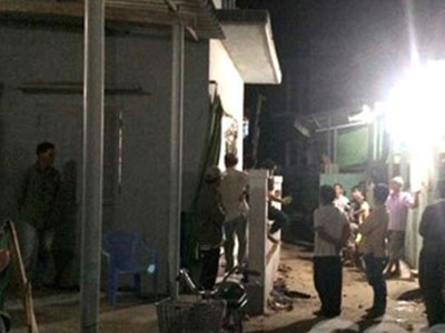 Phục kích đánh hội đồng, bị đối thủ đâm thủng tim