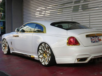 Xe siêu sang Rolls-Royce Wraith mạ vàng ròng