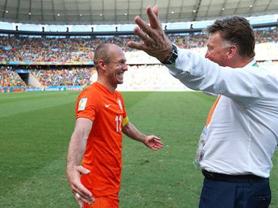 M.U giải cứu Robben khỏi "ngục tù" Bayern