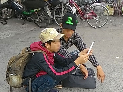 70% sinh viên mới ra trường dính bẫy "việc nhẹ, lương cao"