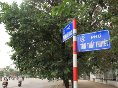 Hà Nội cạn quỹ tên đường phố