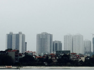 Ngột ngạt Hà Nội: 4 vạn dân "chui" vào 1 phường