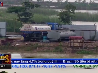 Clip: Xăng dầu còn nguyên kẹp chì vẫn bị trộm