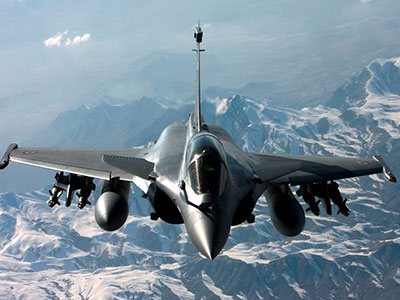 Pháp tiếp tục không kích trả đũa IS ở Syria