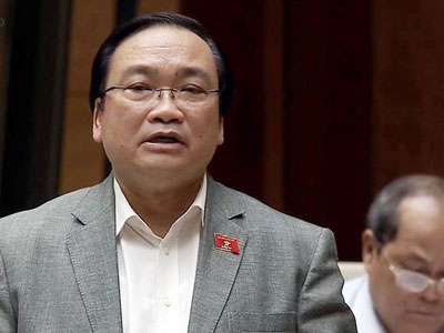 "Tạm dừng phát triển khu hành chính tập trung"