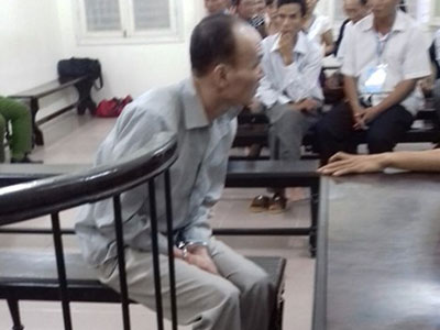Cuồng ghen, xách dao truy sát người tình của vợ