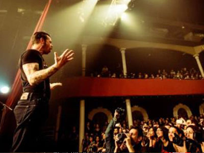 Ban nhạc rock Mỹ Eagles of Death Metal lên tiếng sau các vụ tấn công ở Paris