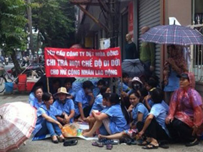 Nhà máy thành cao ốc, công nhân bị đẩy ra đường
