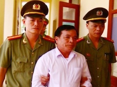 Biến người khỏe thành tâm thần để hưởng chế độ