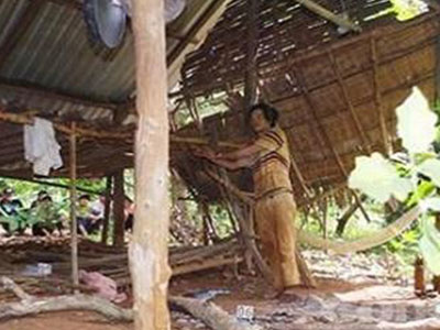Bị tố hiếp dâm "nhạc mẫu", gã chồng điên cuồng giết vợ
