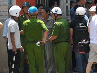 Chú ruột ôm cháu đập vào cột nhà tử vong vì… khóc mãi không nín