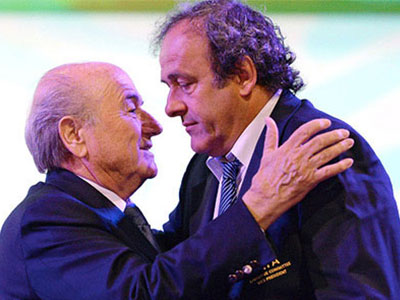 Sepp Blatter suýt chết vì scandal ở FIFA