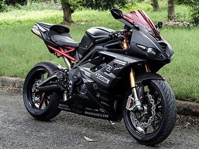 Triumph Daytona 675R độ phong cách ngầu ở An Giang