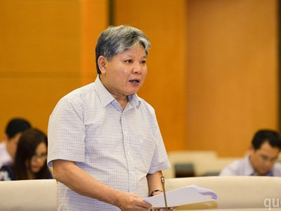 Muốn chuyển đổi giới tính phải chờ luật mới