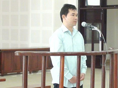 Nghỉ việc, dọa đánh bom công ty cũ tống tiền 3 tỉ đồng