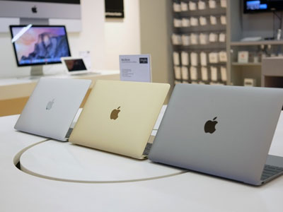 Nhiều laptop "khủng" chờ tranh tài tại Tech Awards 2015