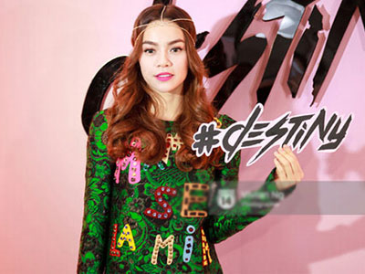 Hồ Ngọc Hà tiếp tục gây ấn tượng mạnh với MV "Destiny"