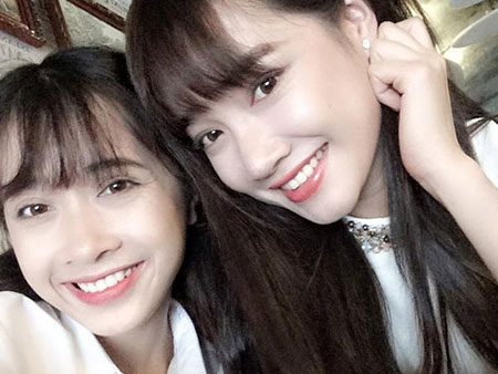 Lộ diện em gái của Nhã Phương: Xinh đẹp và giống hệt chị!