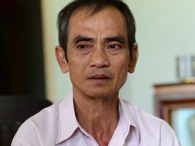 "Người tù thế kỷ" Huỳnh Văn Nén: "Ra tù, cái điện thoại di động quá lạ với tôi"