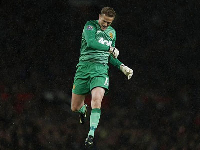 Lindegaard sắp đối mặt với án phạt vì xúc phạm Rooney