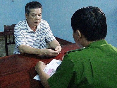 Bắt nguyên Phó bí thư phường trốn truy nã