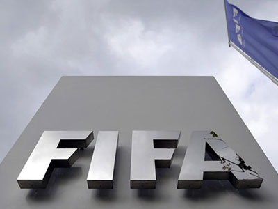 Cảnh sát lại ập vào khách sạn Zurich để bắt thành viên FIFA