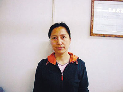 "Quan bà" hoang dâm, bắt cấp dưới hối lộ tình dục