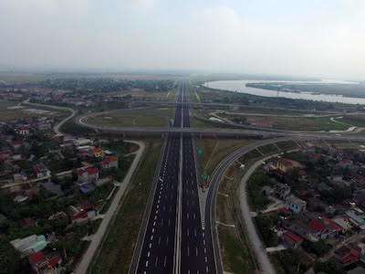 Cao tốc 2 tỷ USD hiện đại nhất VN sắp thông xe