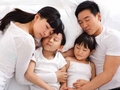 Toát mồ hôi lạnh vì sự cố bất ngờ của chồng lúc nửa đêm