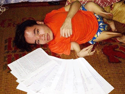 Chàng trai tật nguyền kêu cứu vì bị bố và dì ghẻ bạo hành: "Con vật bị đánh nó còn biết chạy..."