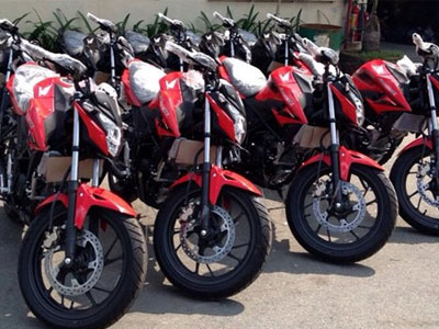 Xe côn tay 150 phân khối Honda CB150R 2016 về Việt Nam