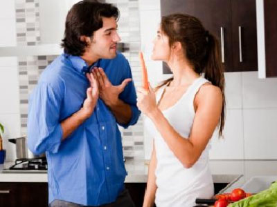 Chồng lương tháng 40 triệu vẫn ngửa tay xin vợ tiền thuê nhà
