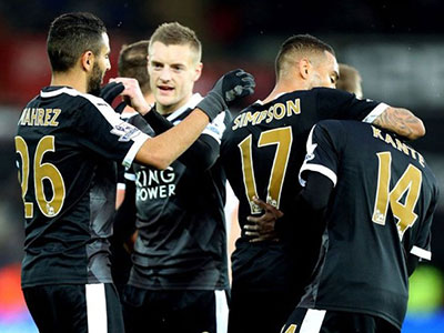 Sir Alex: "Leicester có thể vô địch mùa này"