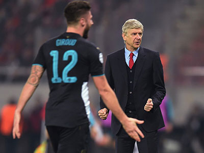 Người hùng của Arsenal: Ai nghi ngờ Giroud chứ Wenger thì không!