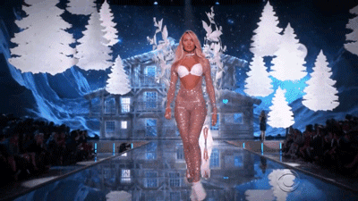 "Tận hưởng" những màn trình diễn đẹp ngất ngây của Victoria's Secret Fashion Show 2015