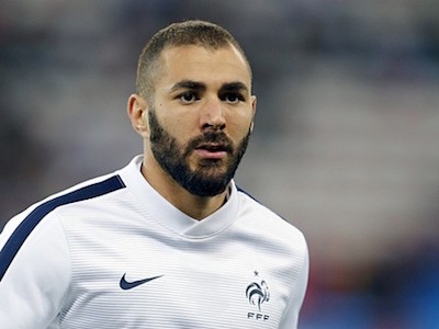 Benzema bị cấm lên tuyển Pháp vô thời hạn